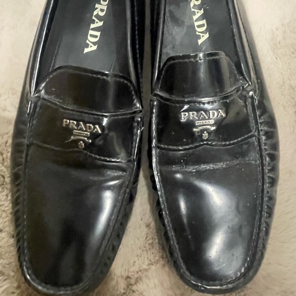 PRADA MENS LOAFER - Picture 3 of 3